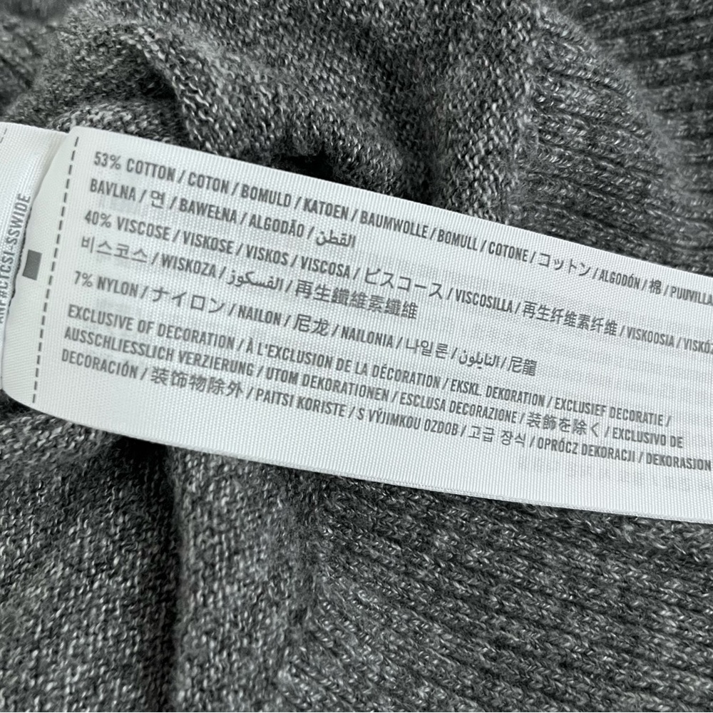 Vintage/Y2K Men’s Thin Hollister Sweater Size L Grey Colour Soft & Cozy - Picture 7 of 9